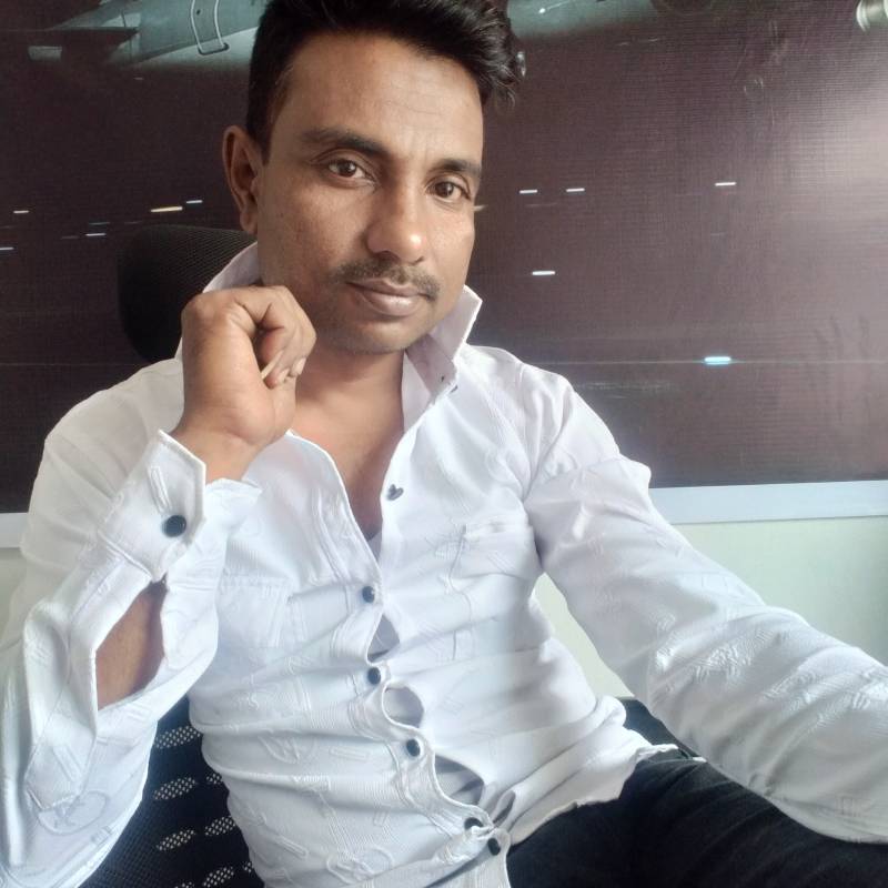 Ayaash, 18, Stropkov