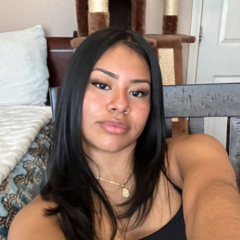 Laverne, 23, Basaha