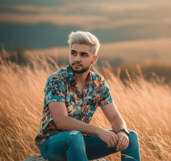 Sagor Hawladar, 27, Egg