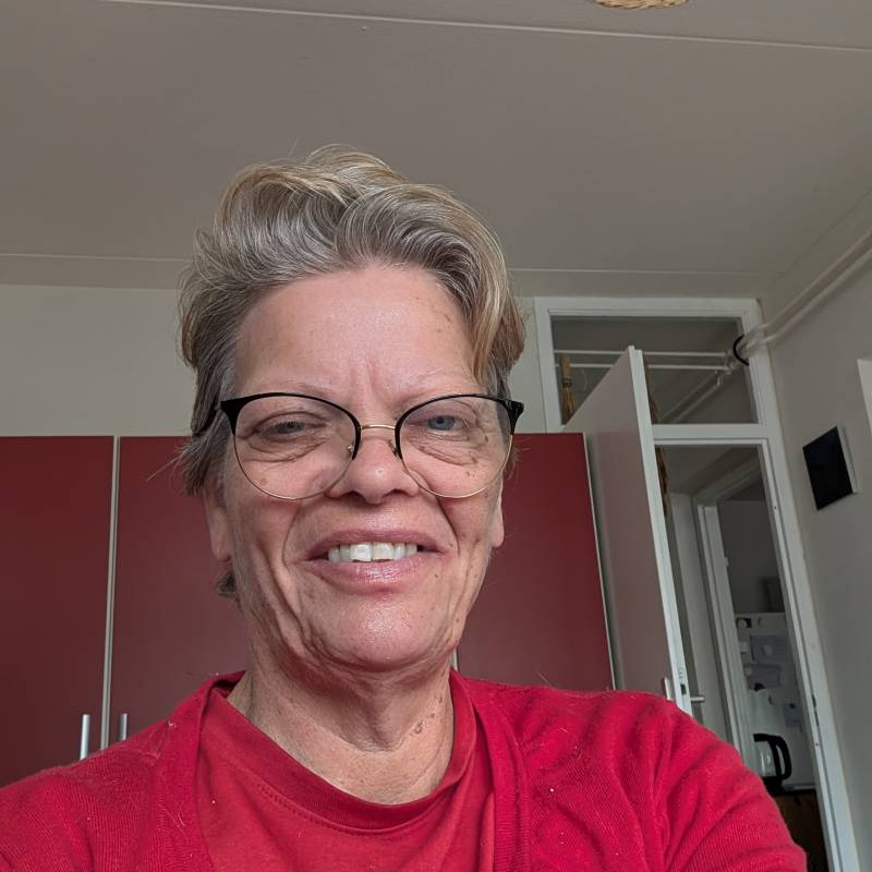 Petra, 62, Arcot