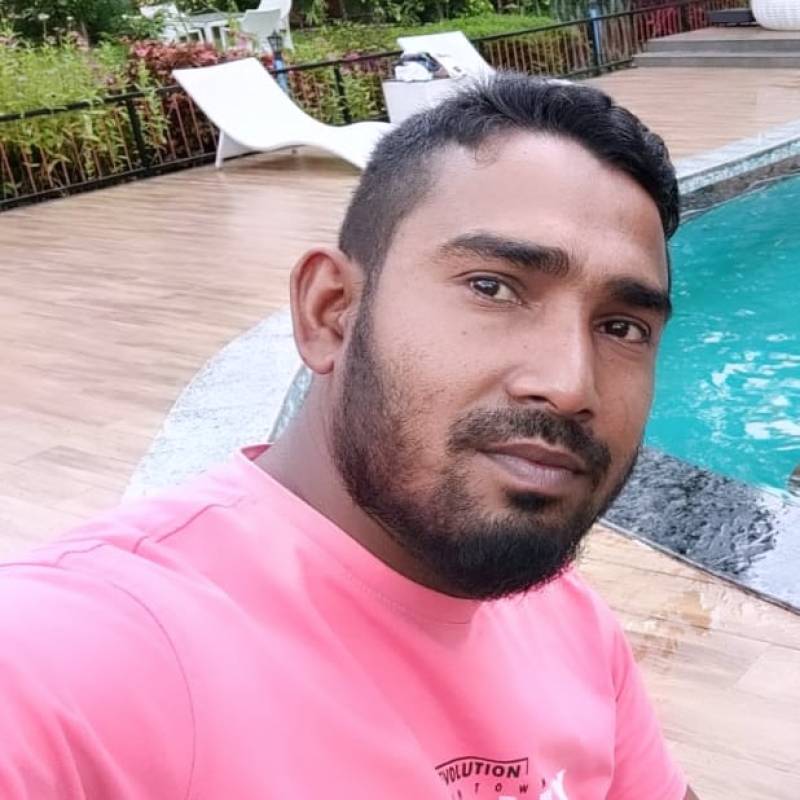 Nur, 37, Guara