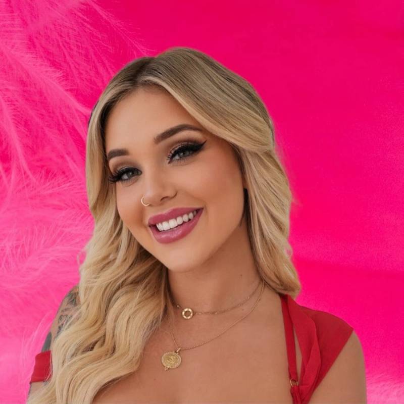 Alex, 31, Aso