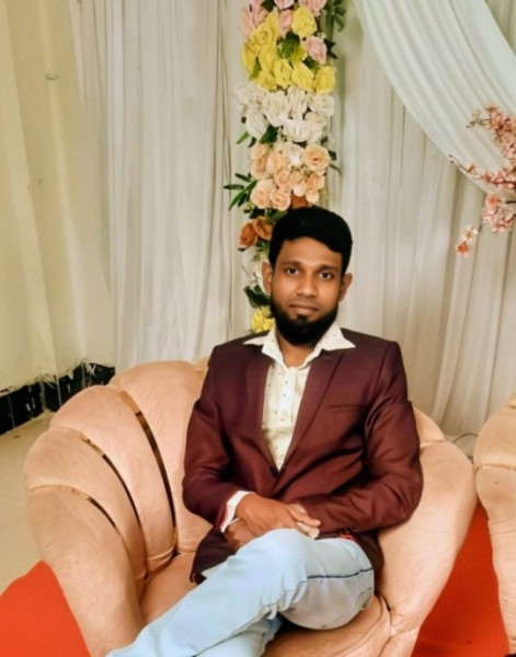 md shuvo, 36, Didcot