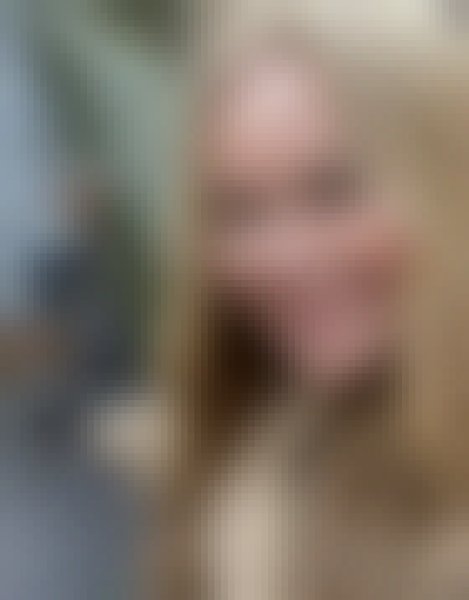 Amanda Clark, 28, Longchuan