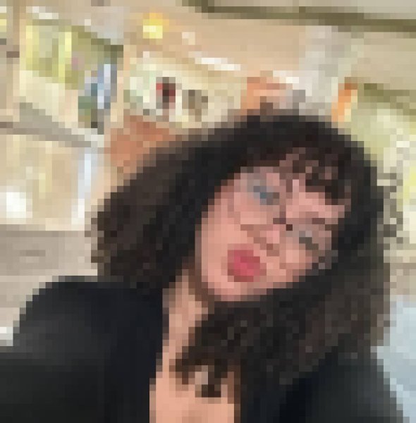 Angela Waste, 41, Morocco