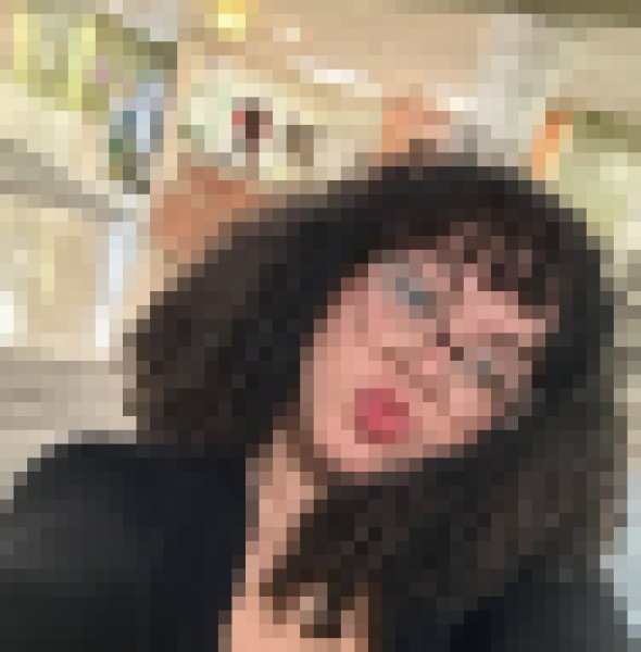 Angela Waste, 41, Morocco