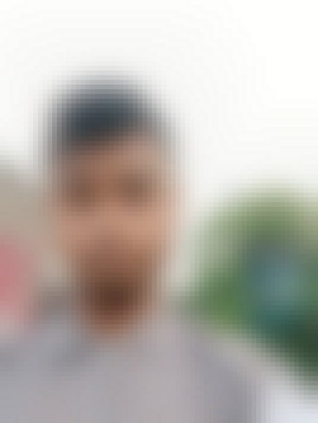 Apple, 22, San Salvador
