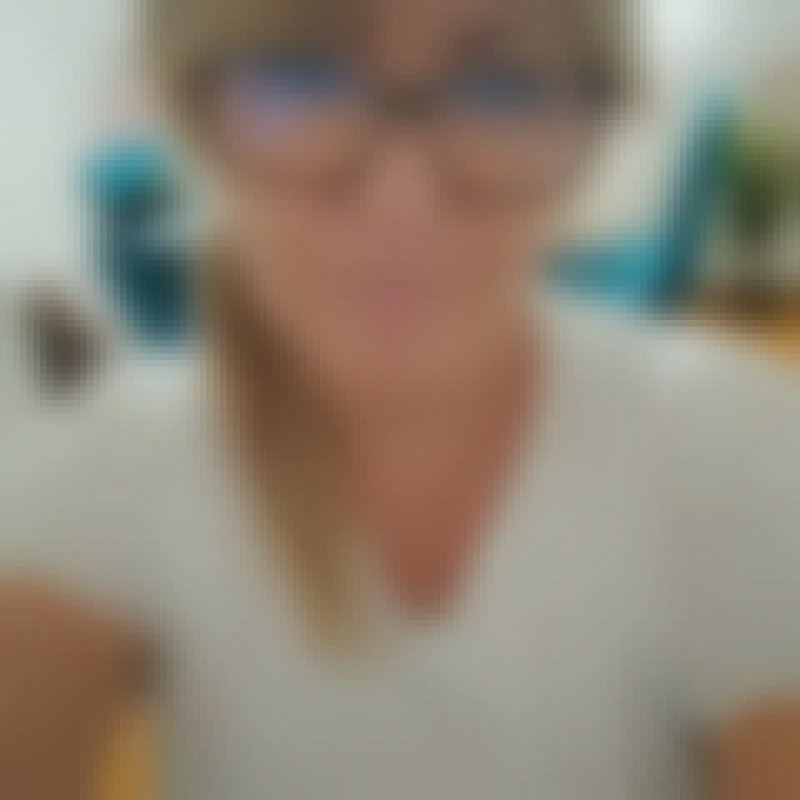 Joy, 51, Canada