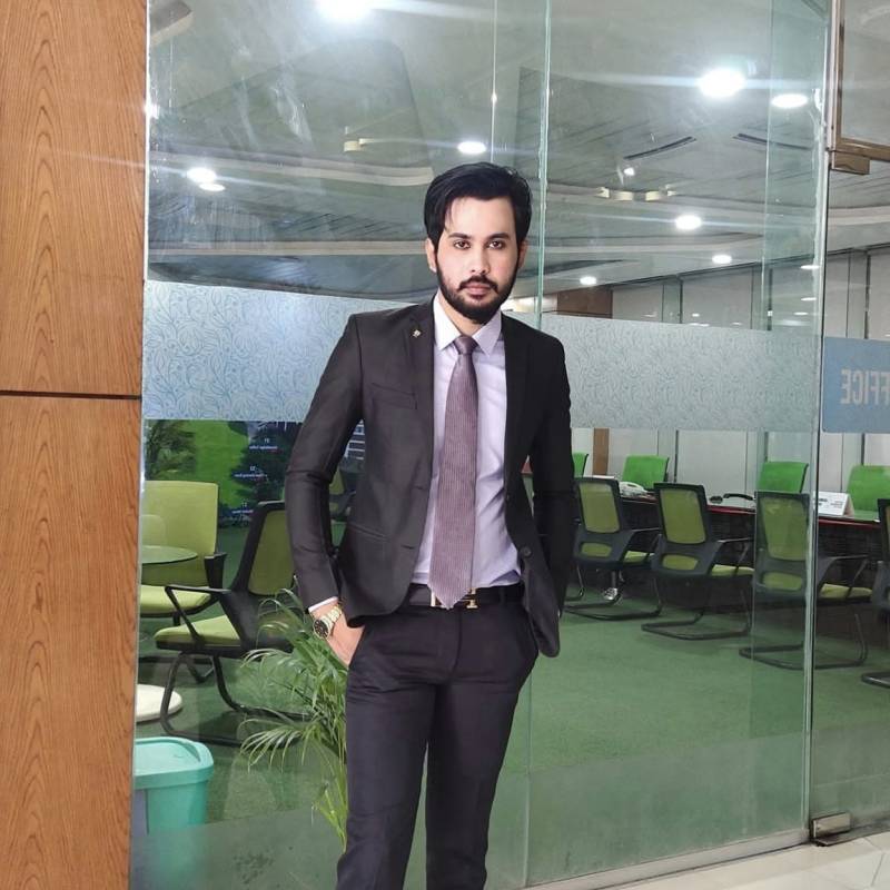 Ahamed, 26, Taragi