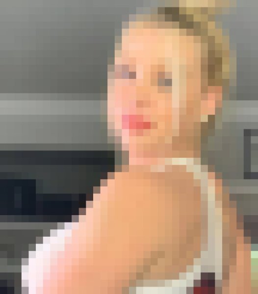 Ást, 25, Balikumbat