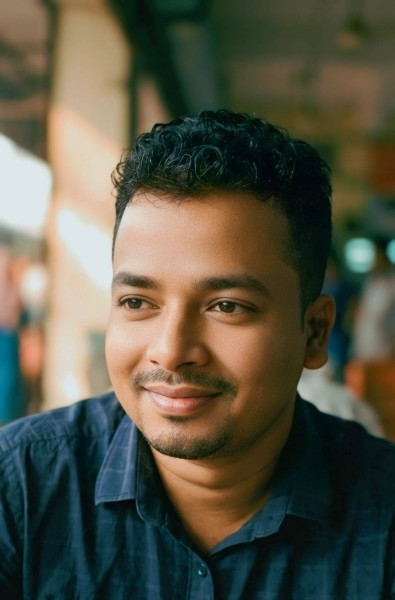 Milon, 32, Wanda