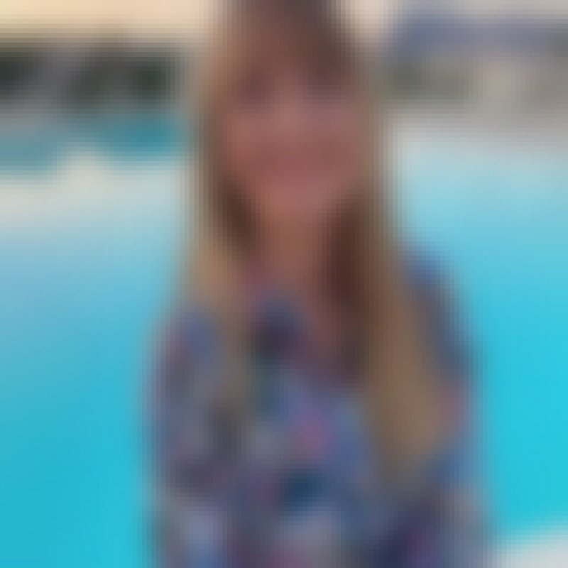 Lisa, 37, Saudi Arabia