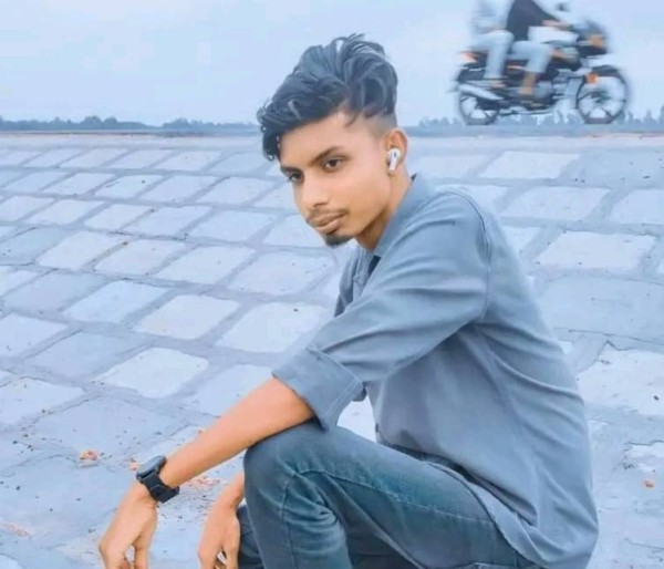 Murshid Hasan Rony, 20, Uden