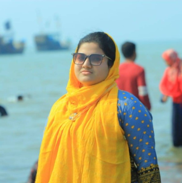 AKHNOOR, 25, Outapi