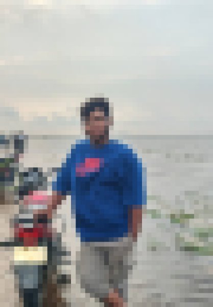 Parvez ahamed, 19, Gus Khrustalnyy