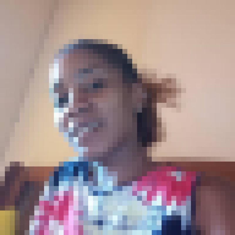 Nanie, 26, Uganda