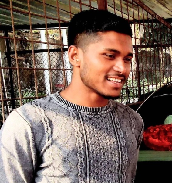 Rony kaka, 32, Bitritto