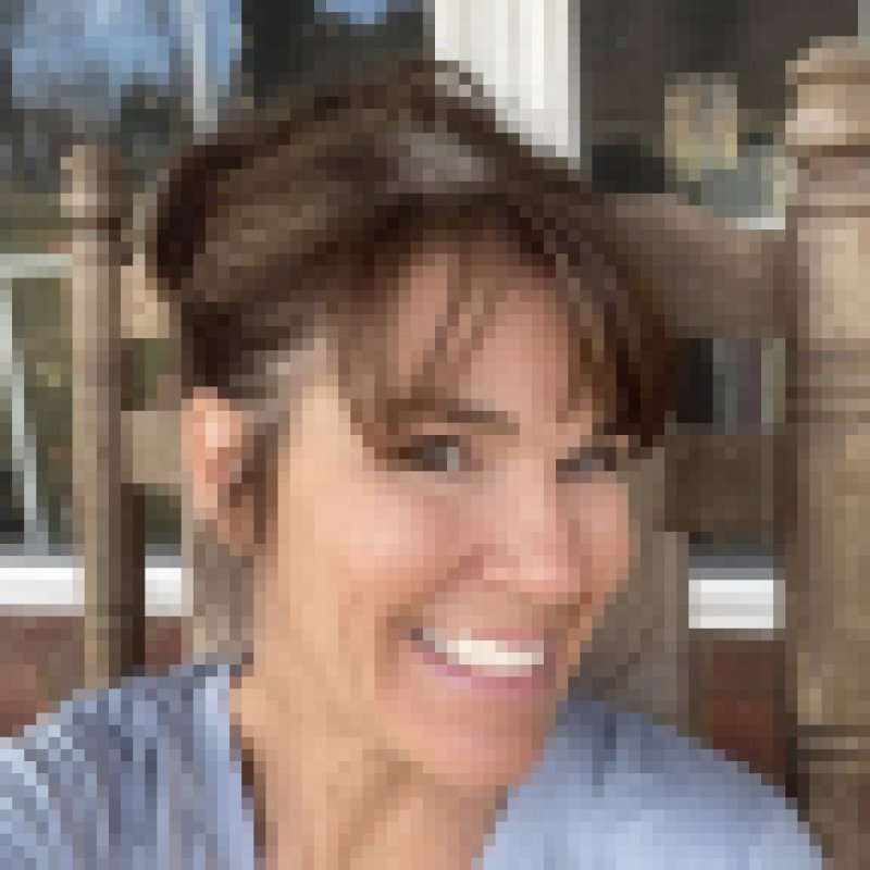 Elizabeth, 40, Germany