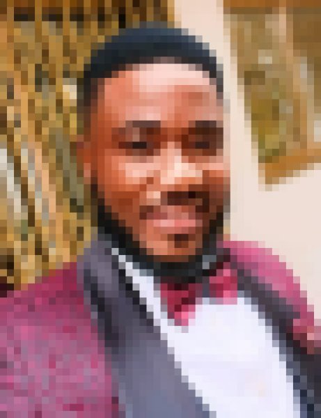 Armel, 37, Canada