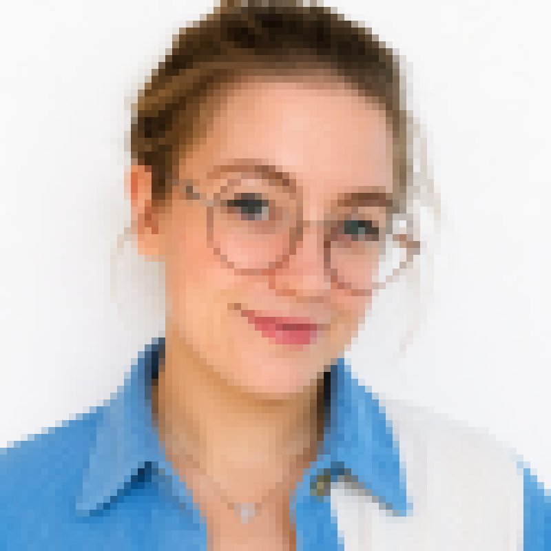 Mimi, 36, Halsr