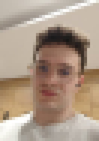 George, 21, Lakhminia