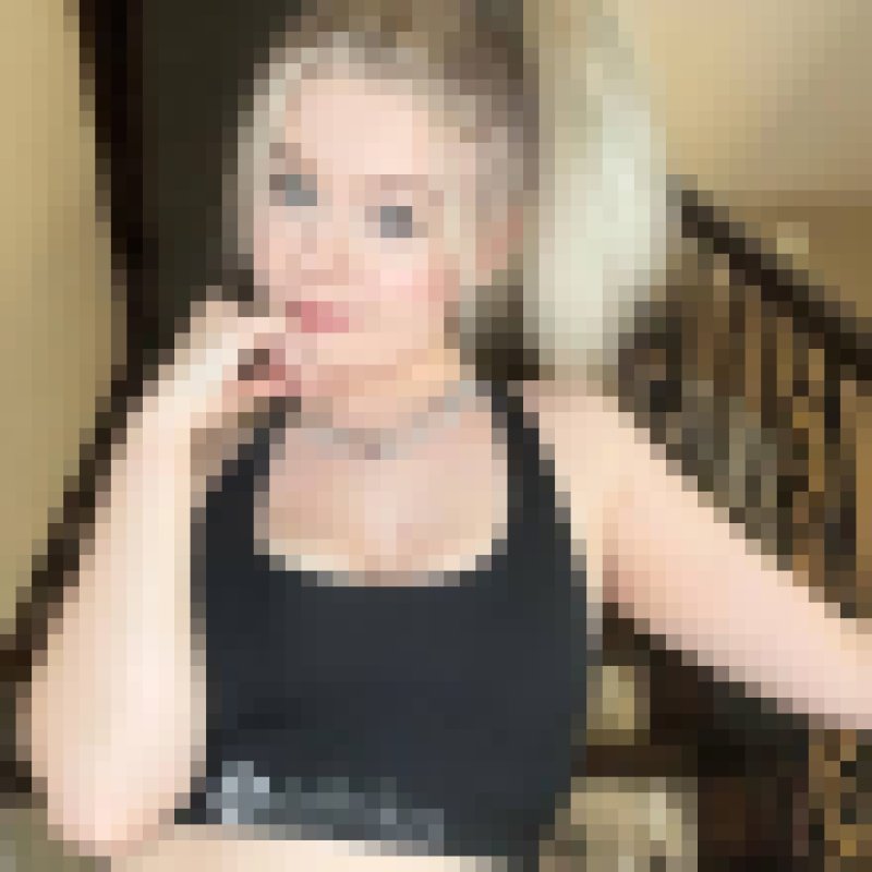 Victoria carmicheal, 26, Albania