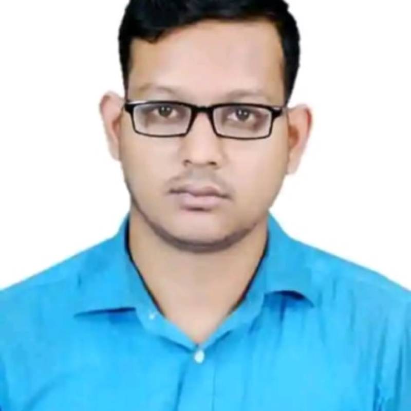 Hasan, 35, Khutaha