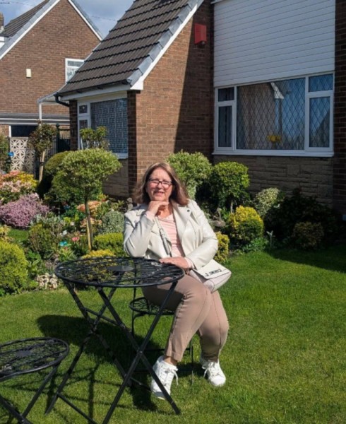 Holz, 51, Teror