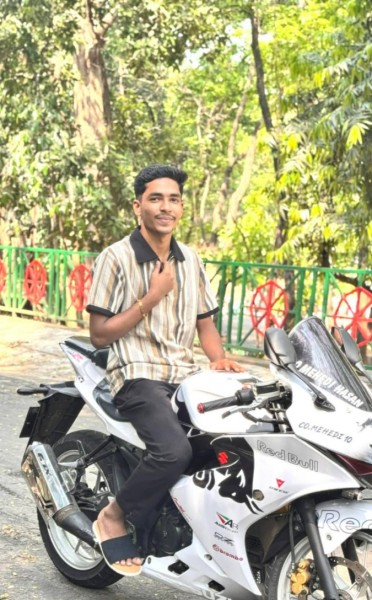Imran, 21, Sandridge