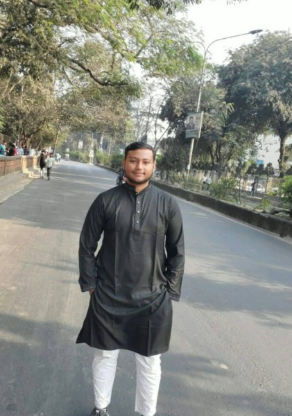 Julius sizar, 22, Marchena