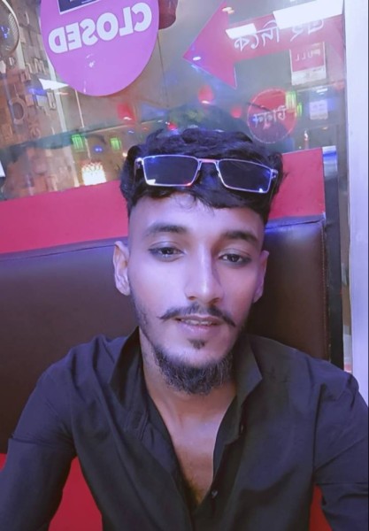 Riyad Sheikh, 26, Strand