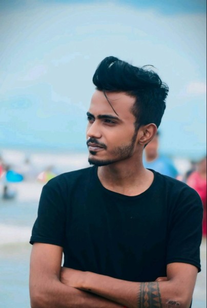 Pallob, 26, Mart