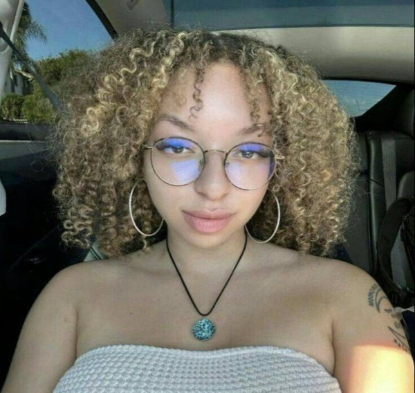 Alicia, 25, Perai