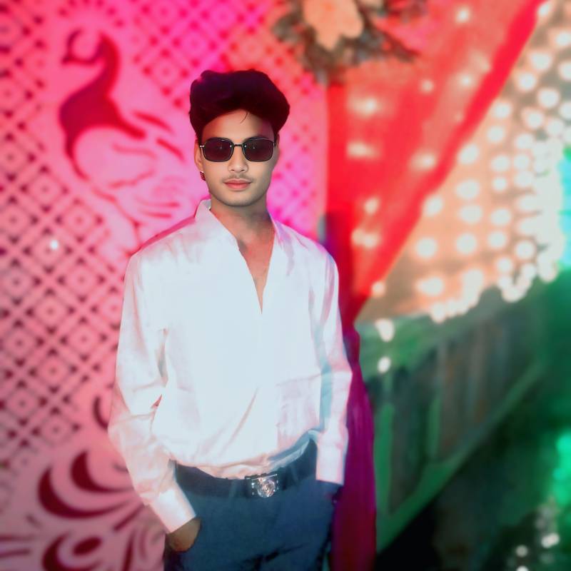 Sowrov, 20, Zhigansk