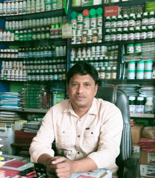 Mahmud, 29, Simri