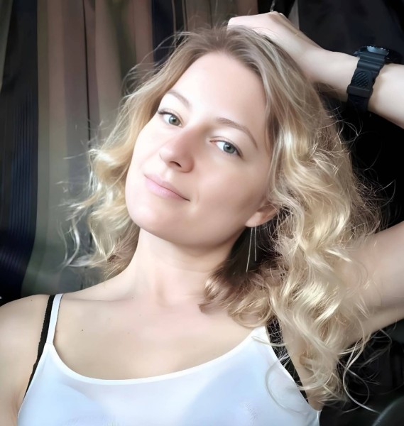 Iwona, 33, Cuchi