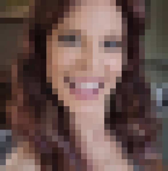Elizabeth, 41, Togo