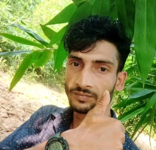 firoz, 32, Bugembe