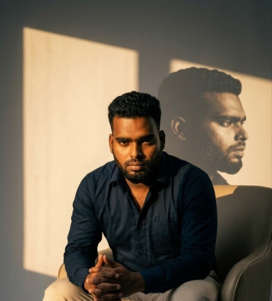 Emran, 30, Moheli