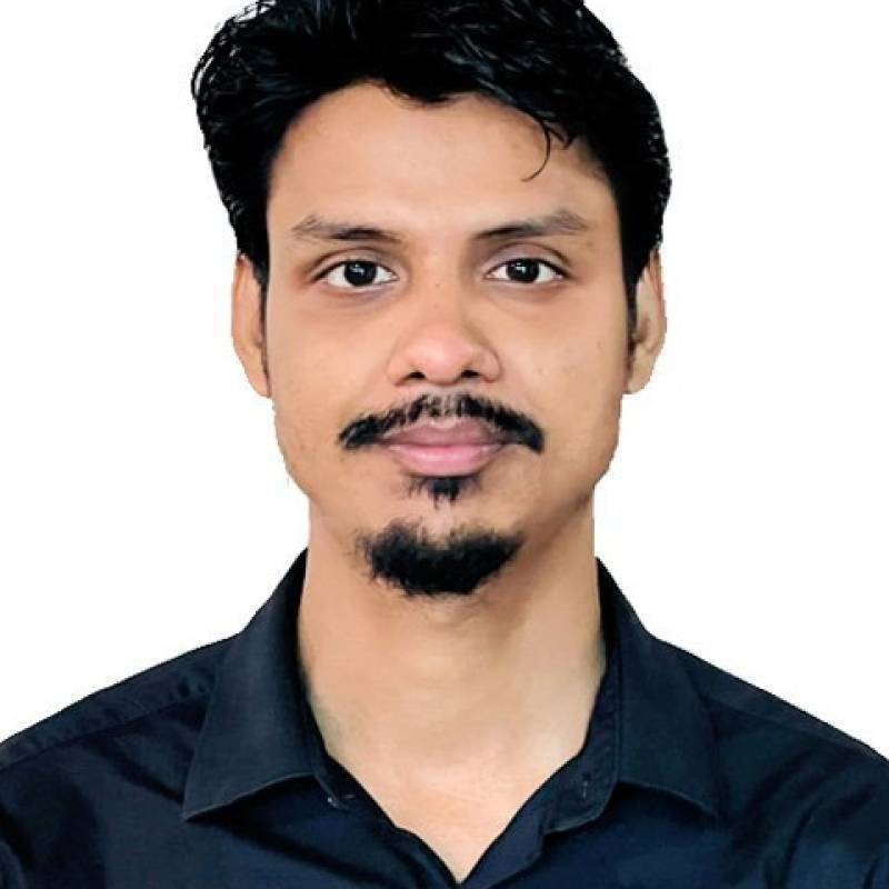 Wahid, 25, Tsuru