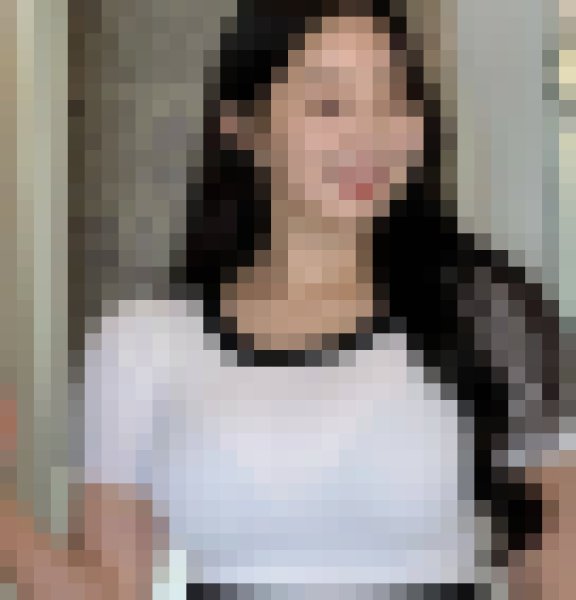 Fang, 30, India
