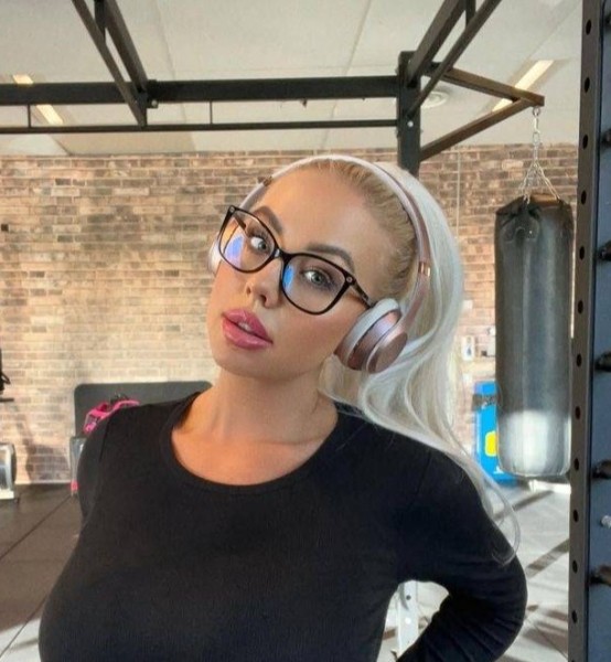 Mariam11, 32, Aburi