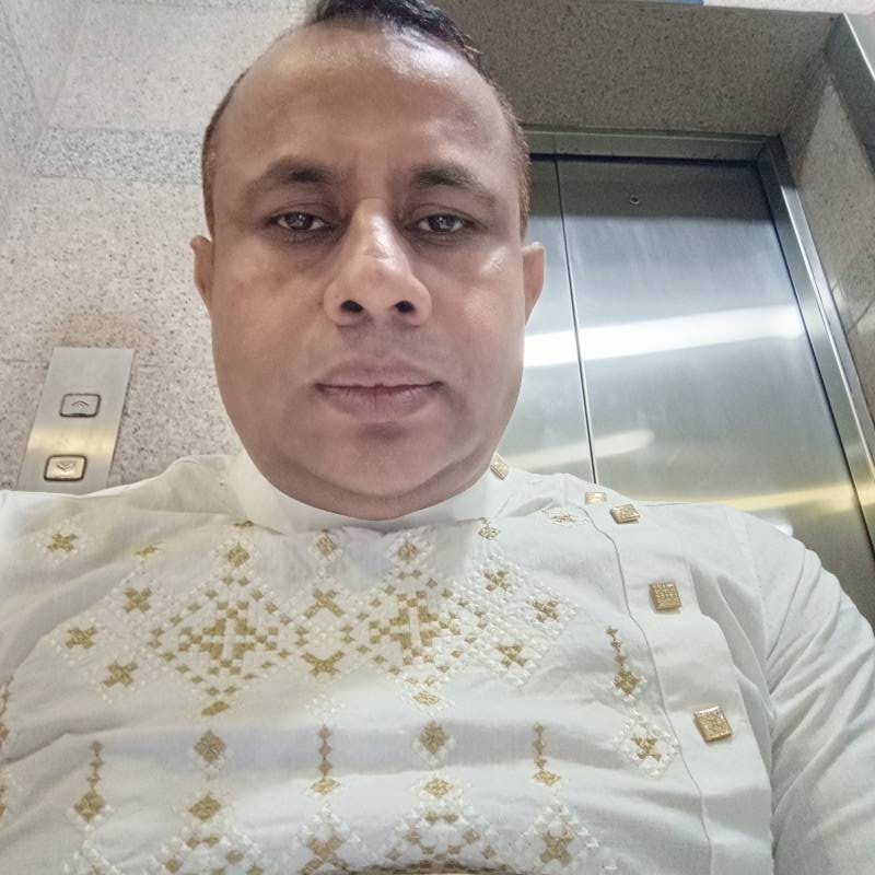 Shahin, 18, Dompu