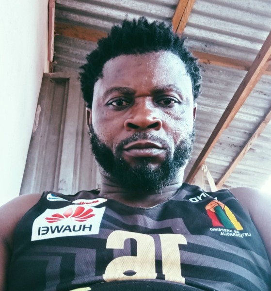 Amechi, 43, Lieusaint