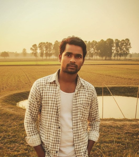 Alamin, 35, King