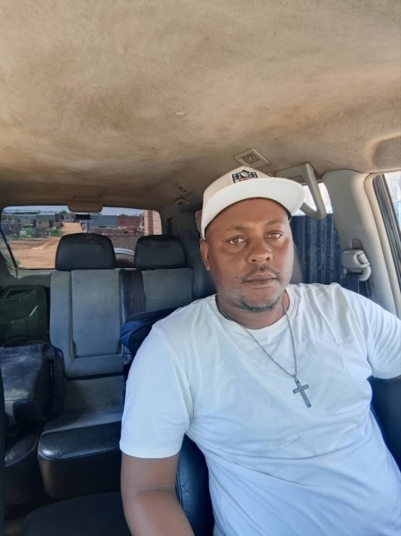 Admire, 36, Shir