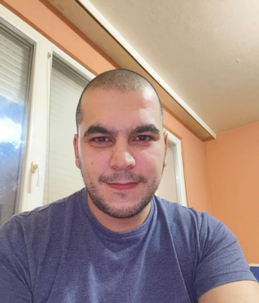 Ivo, 31, Murray