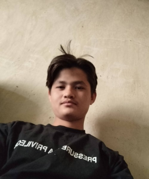 yasin, 18, Uchinada