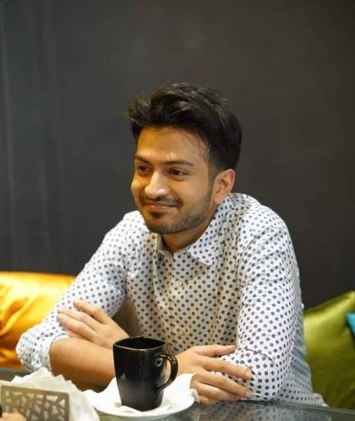 Ahsan, 28, Danl