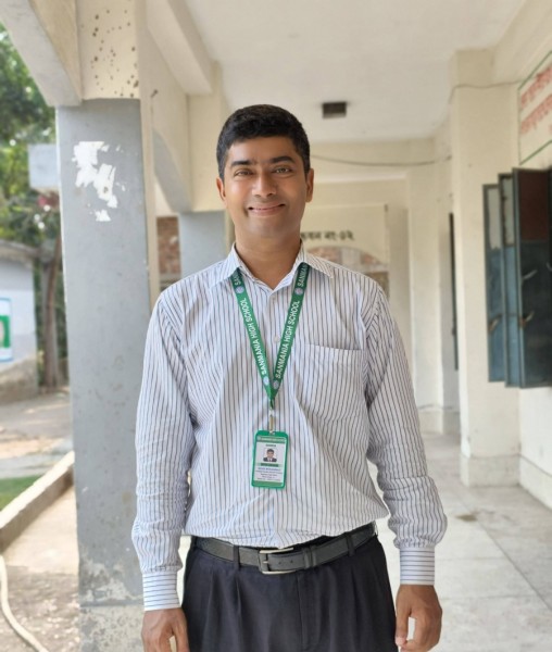 Nurmohammad, 38, Ermita